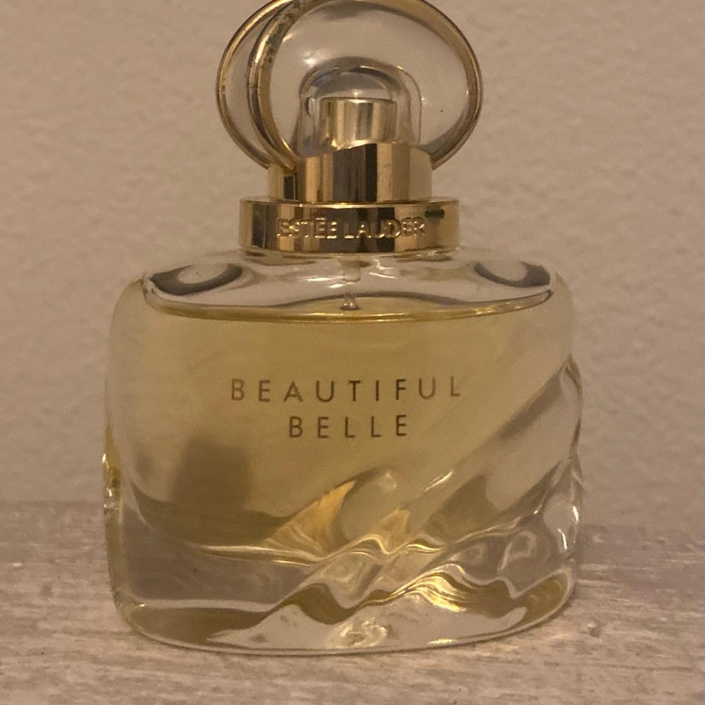 Estee Lauder Beautiful Belle 1 oz barley used
